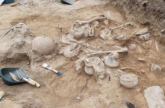 Archaeologists study 70,000-year-old prehistoric site in Armenian village